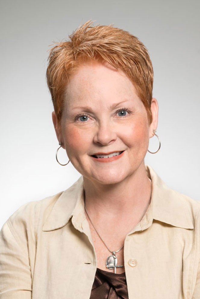 Leslie Atchley, a Home Federal Bank employee